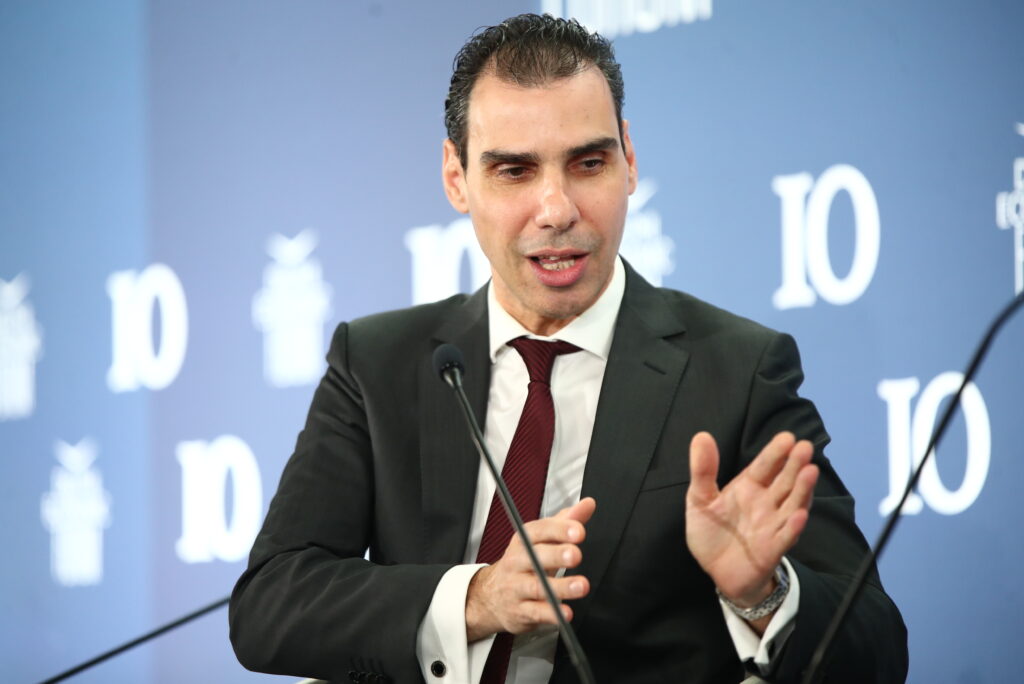 Ο Μάριος Θεμιστοκλέους επιβεβαιώνει ότι είναι… υφυπουργός Υγείας (Video)