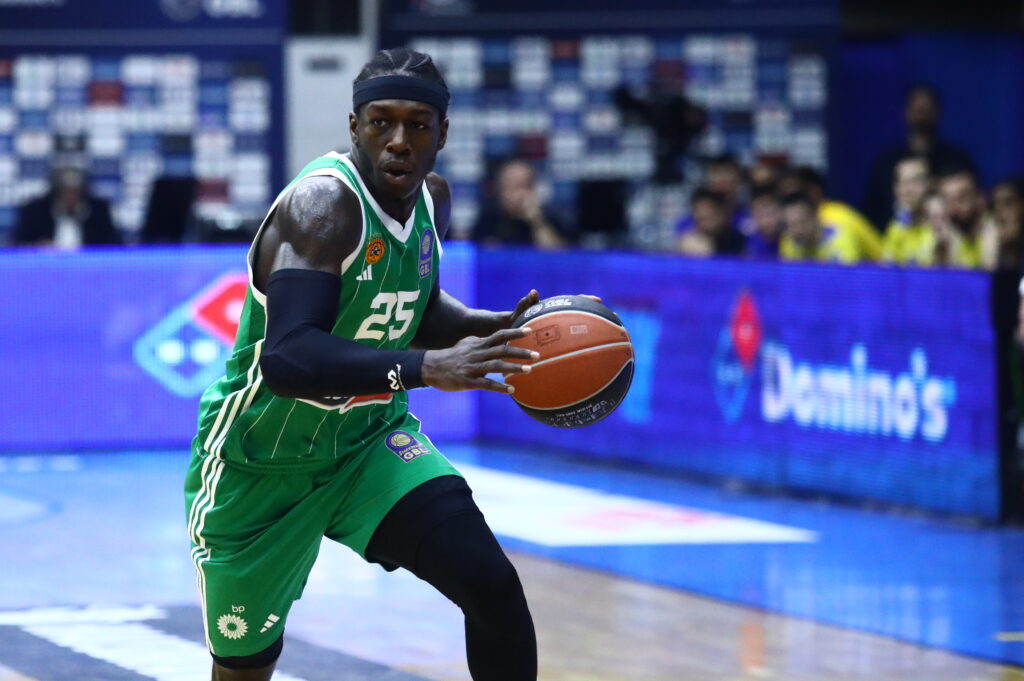 Ο Κέντρικ Ναν MVP της Euroleague