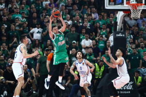 Παναθηναϊκός-Εφές 87-83: Ένα βήμα πιο κοντά στο Άμπου Ντάμπι