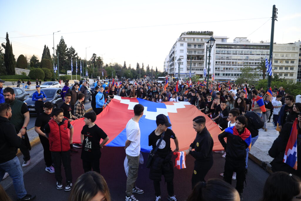 Γενοκτονία Αρμενίων: Πορείες σε Αθήνα και Θεσσαλονίκη για τα 110 χρόνια από το έγκλημα (Photos)