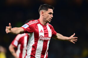 Super League: Από τον Γιάρεμτσουκ ως την κρίση της ΑΕΚ &#8211; Εντυπωσιακά στατιστικά και ιστορικά ρεκόρ