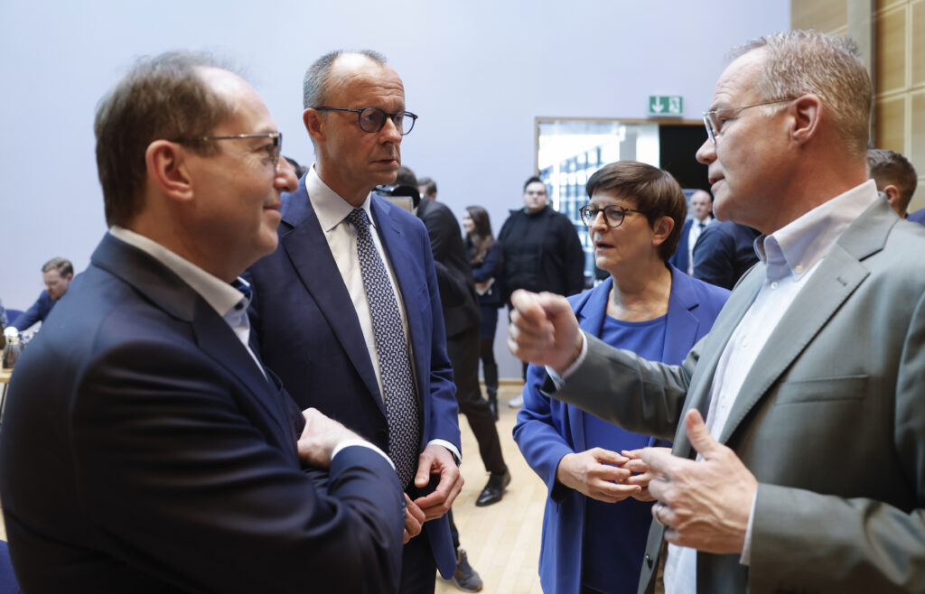 Γερμανία: Συμφωνία Χριστιανοδημοκρατών και Σοσιαλδημοκρατών για κυβέρνηση συνεργασίας – Το απόγευμα οι ανακοινώσεις