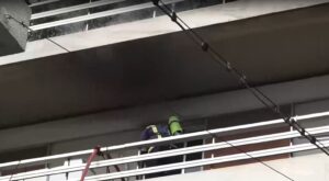 Φωτιά τώρα σε διαμέρισμα κοντά στη Μιχαλακοπούλου
