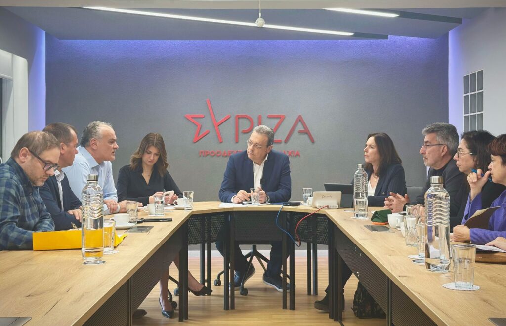 Ναυάγιο Ζακύνθου: Ο Φάμελλος συζήτησε για το σκάνδαλο με κατοίκους – Το Documento είχε αποκαλύψει χρηματοδότες τζιχαντιστών