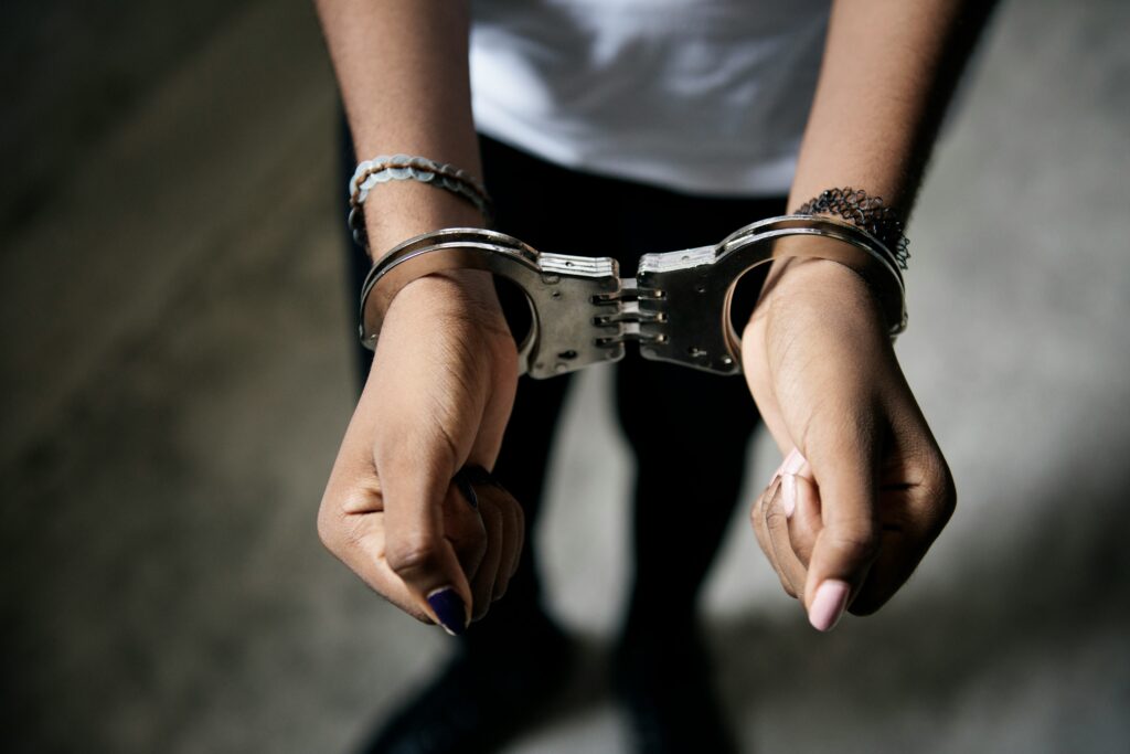 Θεσσαλονίκη: Σύλληψη 52χρονης για μαστροπεία