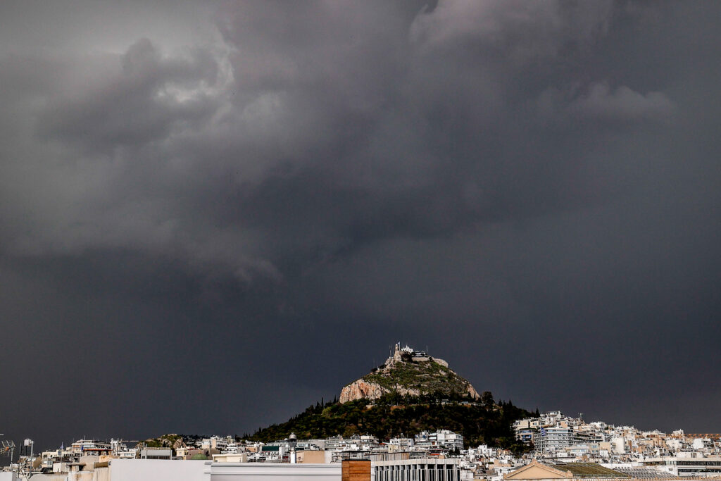 Καιρός: Έρχονται βροχές και καταιγίδες – Η πρόγνωση αναλυτικά