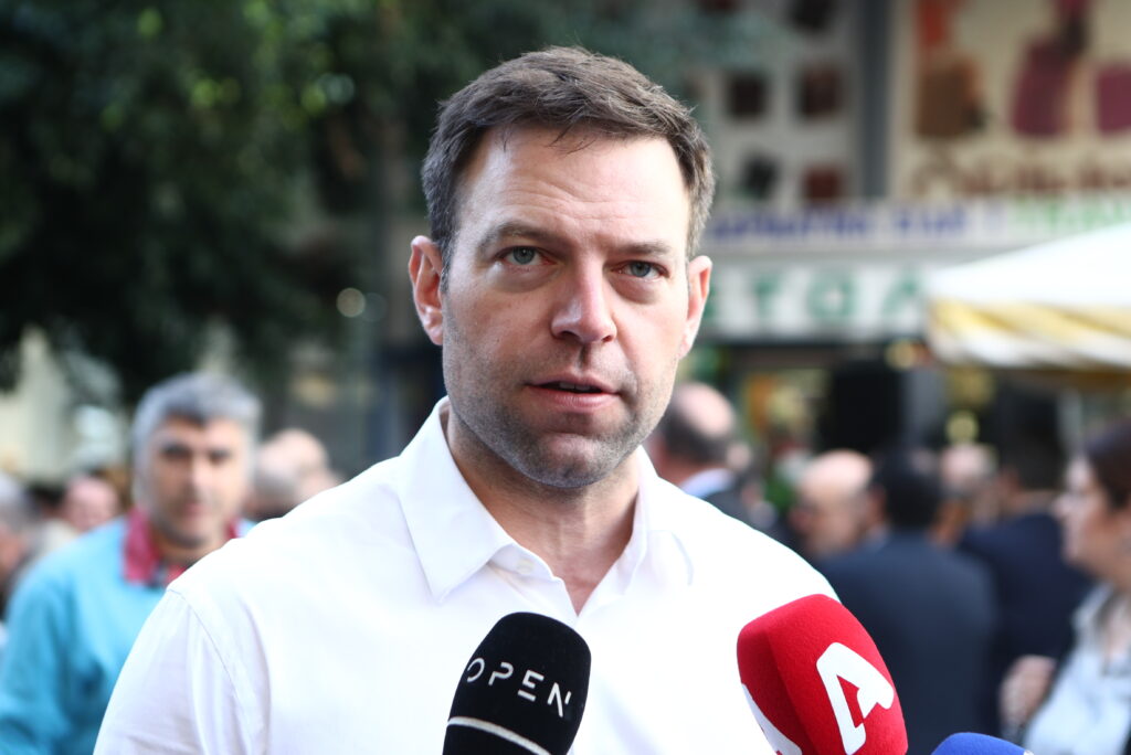 Εγκλημα Τέμπη: Αίτημα για προανακριτική κατά του Μητσοτάκη από το Κίνημα Δημοκρατίας