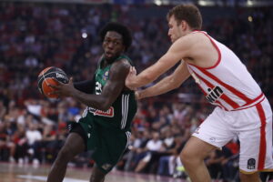 Euroleague: Ναν και Βεζένκοφ στην κορυφαία πεντάδα της σεζόν