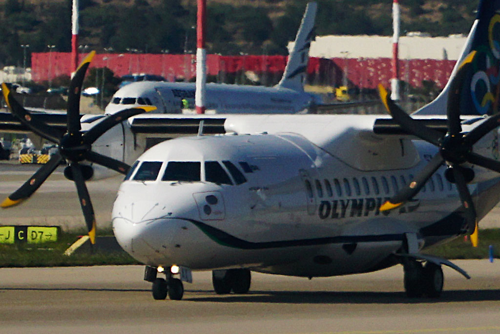 Μυτιλήνη: Συναγερμός με αεροπλάνο της Olympic Air – Ένδειξη για φωτιά