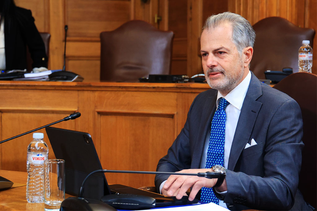 Βουλή: Παραδοχή νέου προέδρου ΕΡΤ για ελλιπή κάλυψη του πρώτου συλλαλητηρίου των Τεμπών