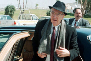 Πωλείται η Mercedes του Ανδρέα Παπανδρέου &#8211; Η τιμή