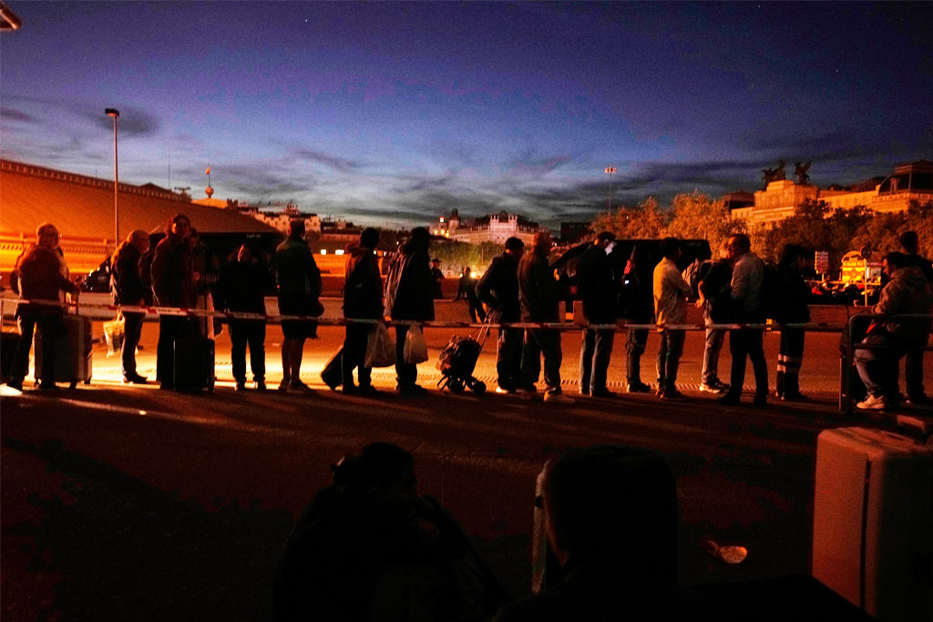 Μπλακ άουτ στην Ισπανία: Εξετάζουν το ενδεχόμενο αιφνίδιας πτώσης της παραγωγής ηλιακής ενέργειας