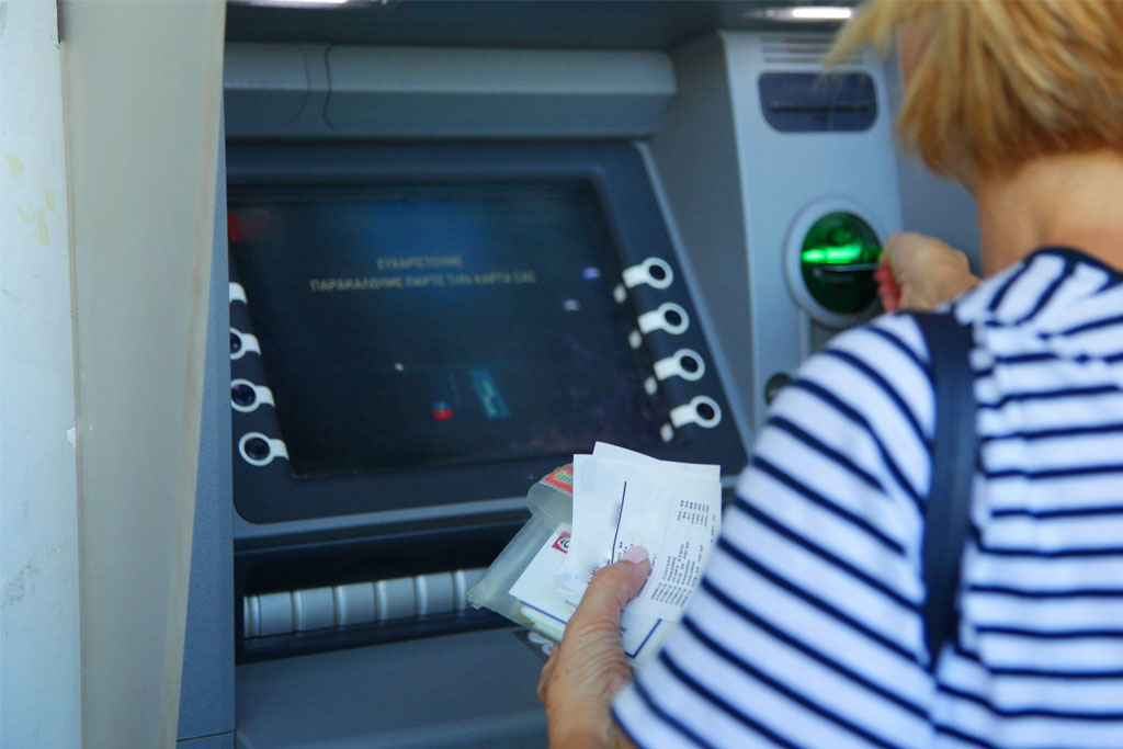 Συντάξεις Μαΐου 2025: Οριστικά μετά το Πάσχα οι πληρωμές – Οι ημερομηνίες