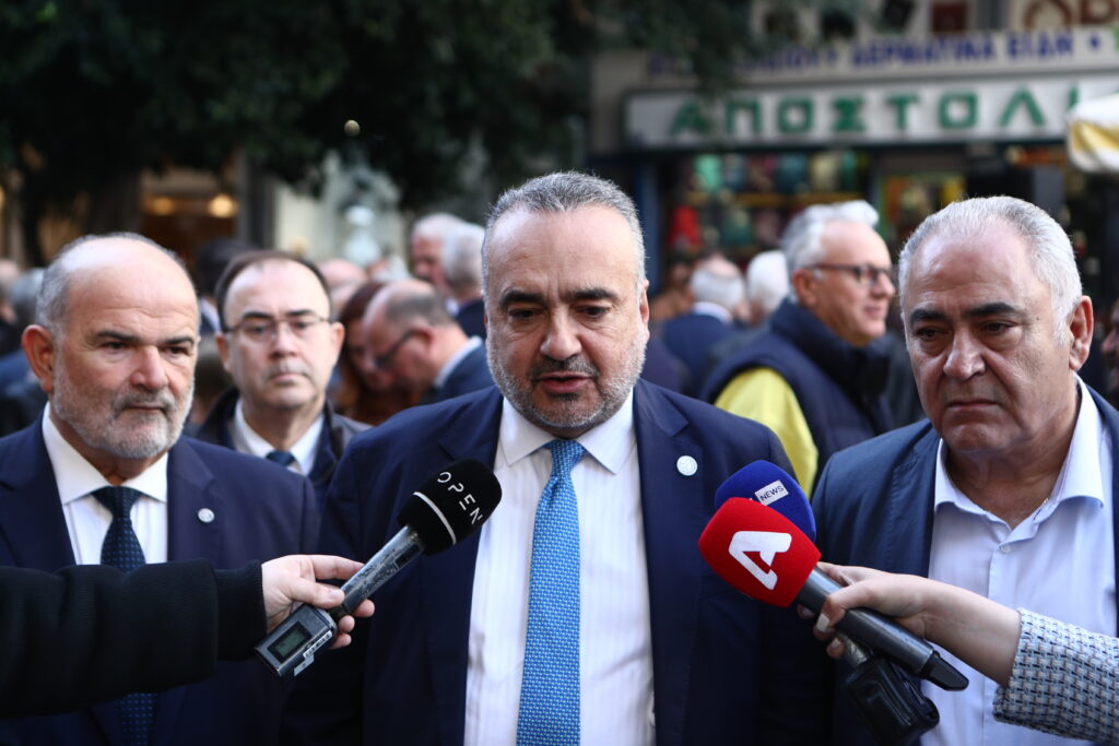 Δικηγορικός Σύλλογος Αθήνας: «Στοχευμένη» η επίθεση στον Βερβεσό