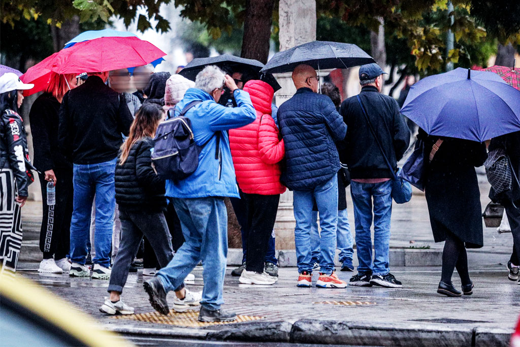 Κακοκαιρία «χειμωνιάτικου τύπου» προ των πυλών – Τι δείχνουν τα προγνωστικά μοντέλα