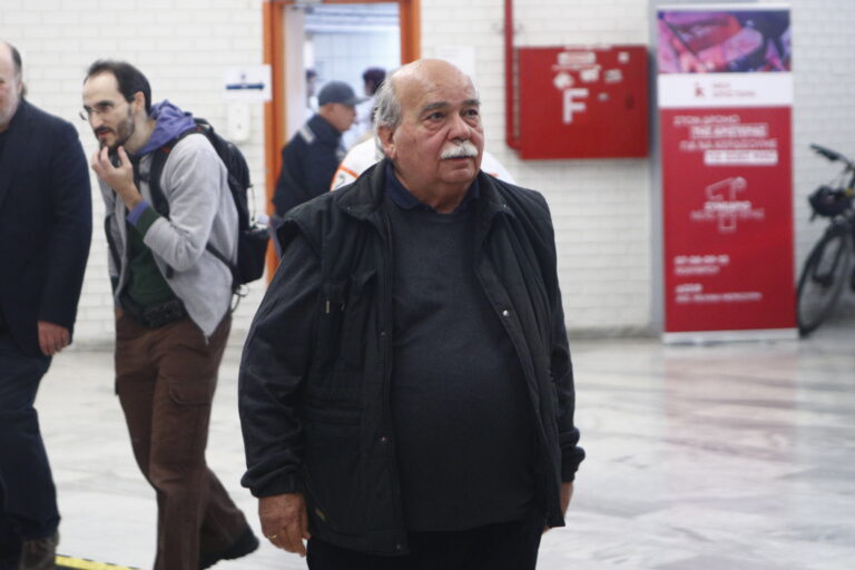 Καρφί Βούτση σε Ζωή