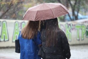 Καιρός: Πτώση θερμοκρασίας, βροχές και καταιγίδες σε Μακεδονία &#8211; Θεσσαλία