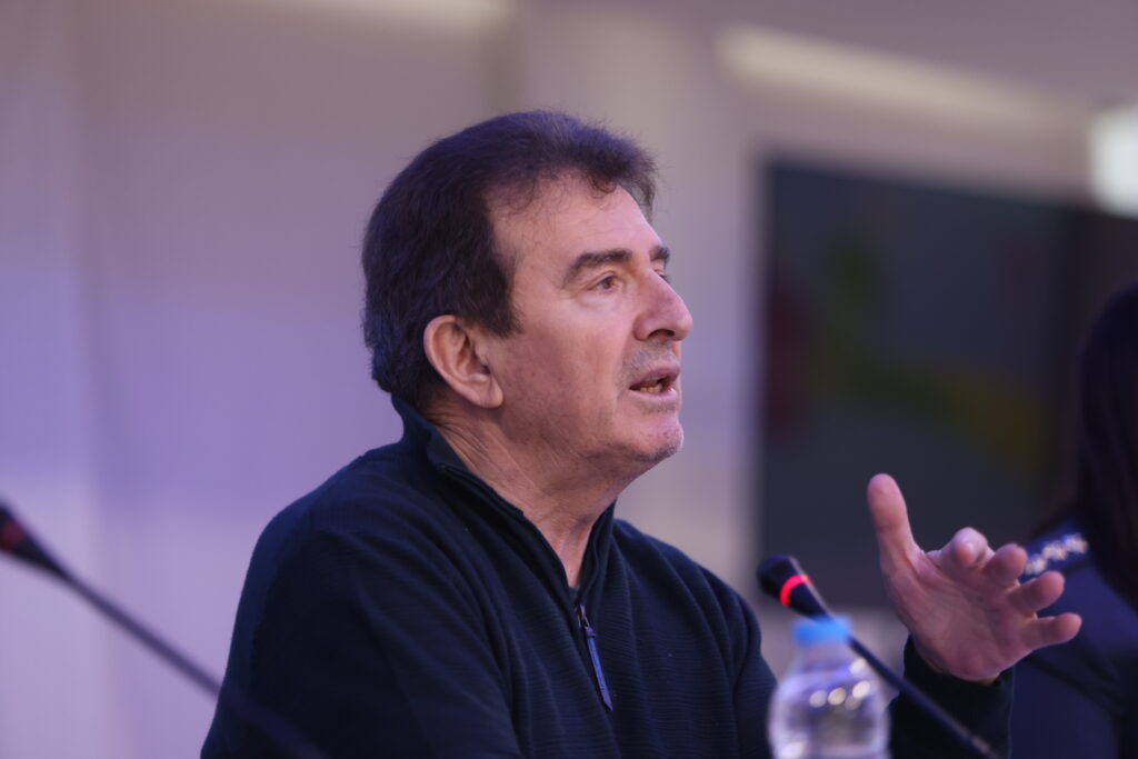 Χρυσοχοΐδης: «Μεγάλος αδελφός» στα πανεπιστήμια με «ταυτοποίηση και έλεγχο αυτών που μπαίνουν μέσα» (Video)