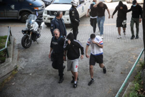 Θεσσαλονίκη: Ελεύθεροι με όρους 13 ανήλικοι κι ένας ενήλικας για την υπόθεση της ακροδεξιάς οργάνωσης