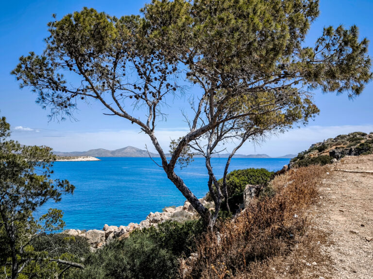 Καιρός: Με ήλιο και ζέστη ξεκινά η εβδομάδα – Στους 28 βαθμούς ο υδράργυρος 