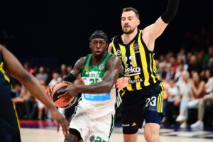 Final Four LIVE, Φενέρμπαχτσε &#8211; Παναθηναϊκός: Μάχη για μια θέση στον τελικό (Ημίχρονο)