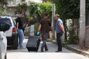 Νέα Χαλκηδόνα: Ο δολοφόνος στραγγάλισε την 48χρονη – Αναζητείται ο σύντροφός της
