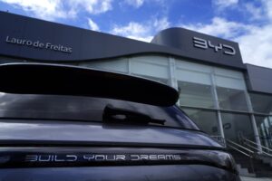 Η κινεζική BYD εισβάλλει στην Ευρώπη: Νέες εγκαταστάσεις στην Ουγγαρία