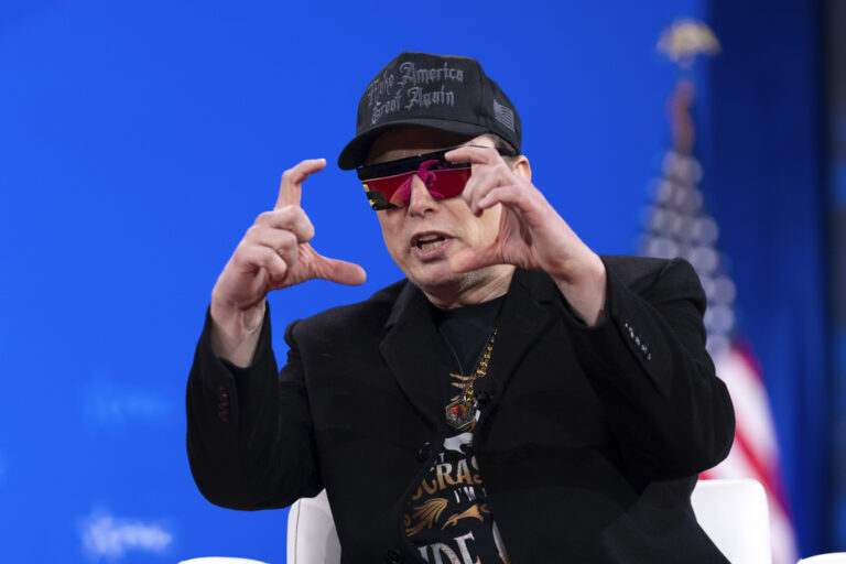 Ο Mr Tesla έριξε βόμβα φεύγοντας από τον Λευκό Οίκο