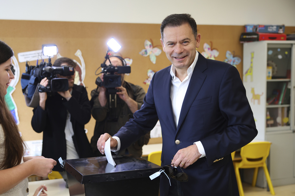 Εκλογές στην Πορτογαλία: Προηγείται ο απερχόμενος δεξιός κυβερνητικός συνασπισμός