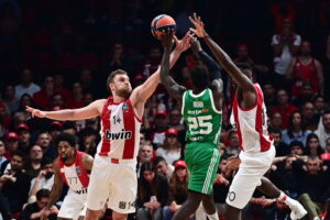 Final Four LIVE, Ολυμπιακός &#8211; Παναθηναϊκός: Μικρός τελικός «αιωνίων» στο Άμπου Ντάμπι (Α&#8217; Περίοδος)