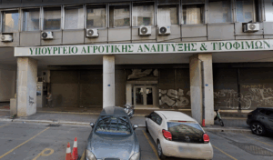 ΥΠΑΑΤ ή&#8230; γραφείο επικοινωνίας ιδιωτικών εταιρειών;
