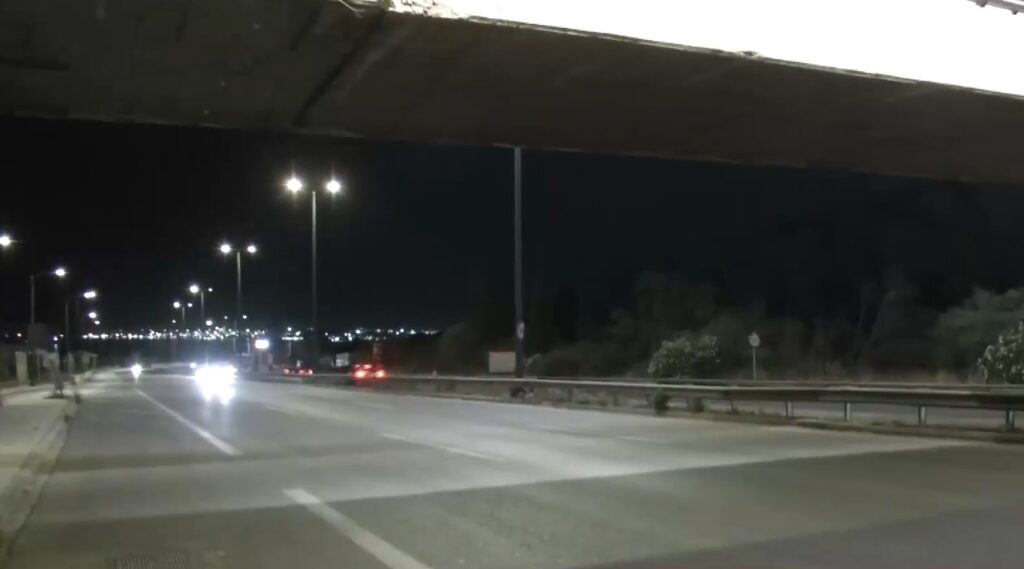 Νεκρή η 32χρονη που παρασύρθηκε από μοτοσικλέτα στη Λ. Αθηνών – Σοβαρά τραυματισμένη μια 23χρονη