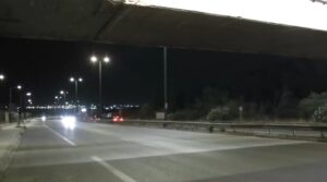 Νεκρή η 32χρονη που παρασύρθηκε από μοτοσικλέτα στη Λ. Αθηνών – Σοβαρά τραυματισμένη μια 23χρονη