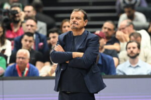 Αταμάν: «Έπαιξε καλύτερα η Φενέρμπαχτσε»