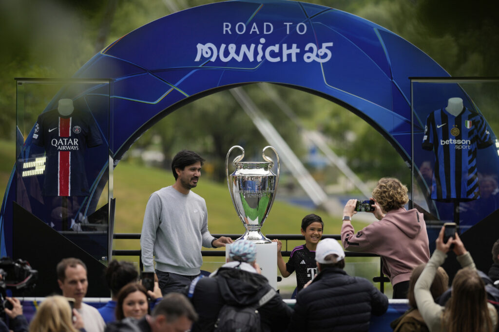 Champions League: 340 ώρες στον δρόμο προς τα αστέρια – Η ιστορία της κούπας με τα «αυτιά»