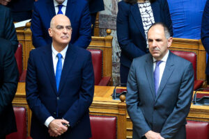 Ο Δένδιας «δείχνει» Γεραπετρίτη για την «αποστολή θανάτου» στη Λιβύη