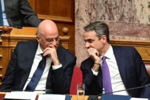 Μήνυμα Δένδια σε Μητσοτάκη: «Ζήτημα επιβίωσης για την κυβέρνηση να χυθεί άπλετο φως για τα Τέμπη»