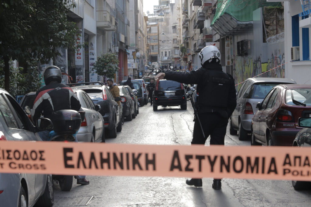 Έγκλημα στο Χαϊδάρι – 50χρονος σκότωσε τη μητέρα του
