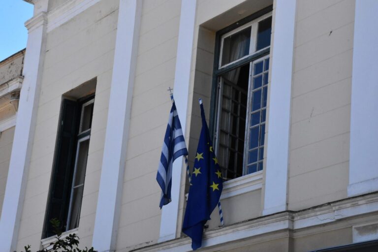 Καρδίτσα: Στον εισαγγελέα άνδρας που έσερνε σκύλο από αυτοκίνητο