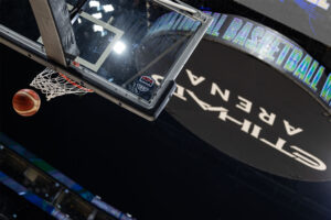 Απάτη με εισιτήρια του Final Four 2025: «Έταζε πακέτο για Άμπου Ντάμπι, άρπαξε χιλιάδες ευρώ σε προκαταβολές» (Video)