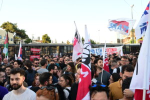 Mεγάλη συγκέντρωση αλληλεγγύης στην Παλαιστίνη έξω από την ισραηλινή πρεσβεία (Video-Photo)
