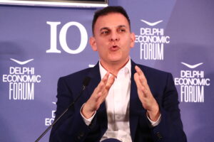 Καραμέρος για επίθεση στη Νομική: Οι προβοκατόρικες ενέργειες δεν έχουν θέση στα πανεπιστήμια