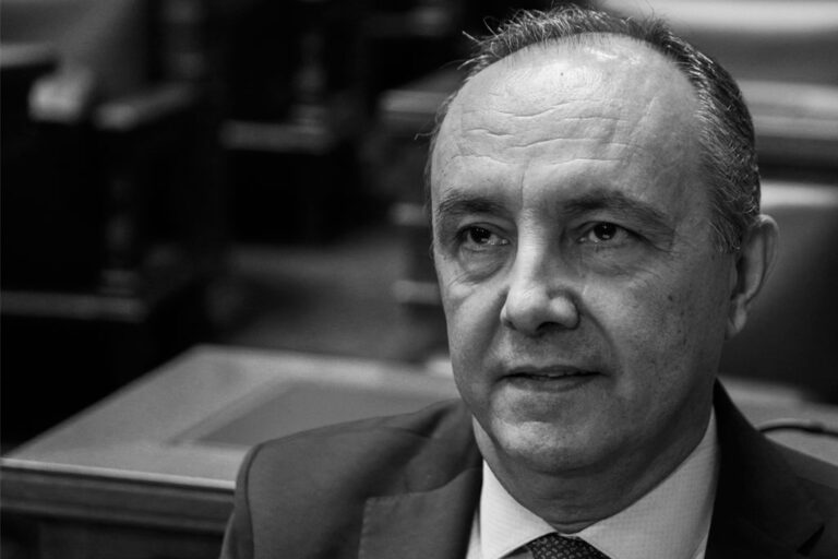 Θεόδωρος Καράογλου στο Documento: «Τα χρίσματα τα δίνει η κοινωνία»