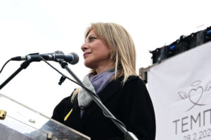 Καρυστιανού: Το μπάζωμα συνεχίζεται και από μέρος της αντιπολίτευσης &#8211; Απαιτούμε εντιμότητα