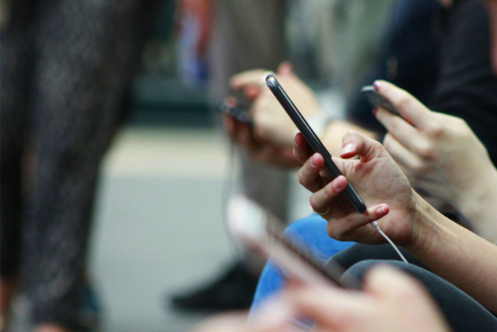 Caller ID Spoofing: Νέα τηλεφωνική απάτη – Πώς να προστατευτείτε