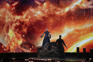 Eurovision 2025: Η στιγμή που η Klavdia αλλάζει φόρεμα επάνω στη σκηνή