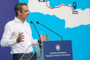 Μητσοτάκης: «Γαλάζια» φιέστα με θολά σημεία για ΒΟΑΚ &#8211; «Απέφυγαν να αποκαλύψουν πού σχεδιάζουν τους σταθμούς διοδίων»