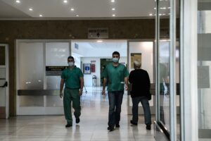Σοβαρό επεισόδιο με ανήλικους στην Πάτρα: Στο νοσοκομείο 14χρονος &#8211; Συνελήφθη συνομήλικός του