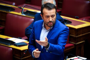 «Ψάχνουν εξιλαστήριο θύµα»