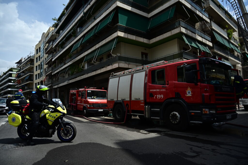 Νέα Σμύρνη: Νεκρή ηλικιωμένη από πυρκαγιά σε διαμέρισμα – Διενεργείται προανάκριση